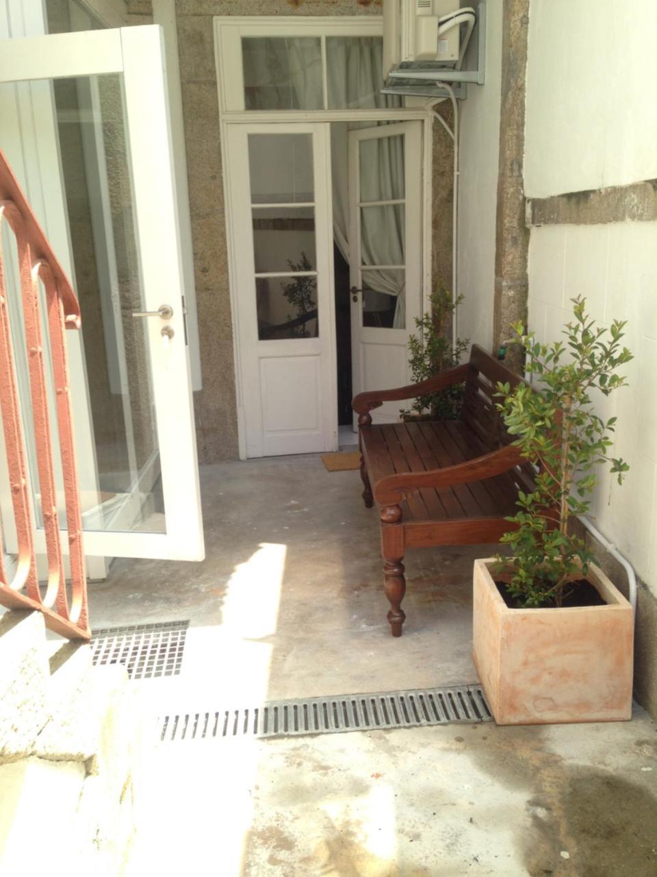 Portosense Almada Apartament *